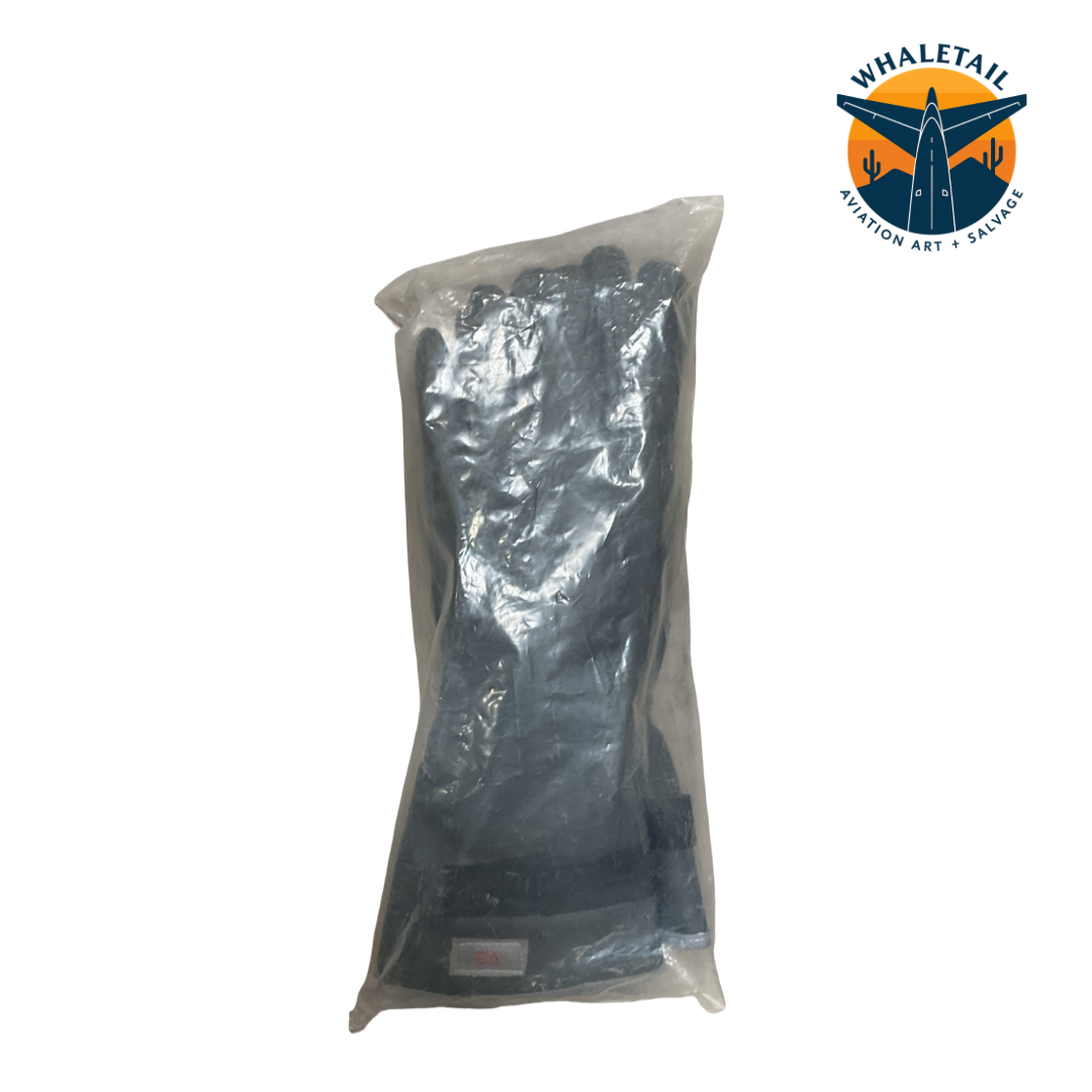 Elliott’s Cryoskin Gloves – Authentic Aircraft Safety Gear