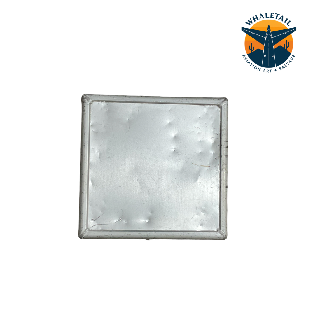 Global X Aircraft Galley Box – PN UAH004-102V1