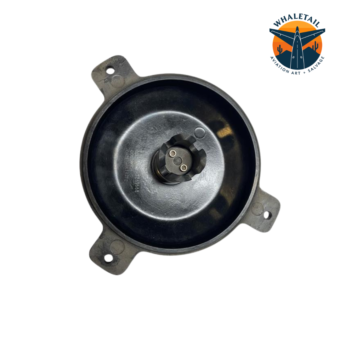 737 Wheel Hub Cap