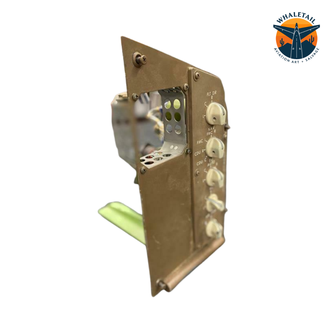 747-400 Flight Deck Panel