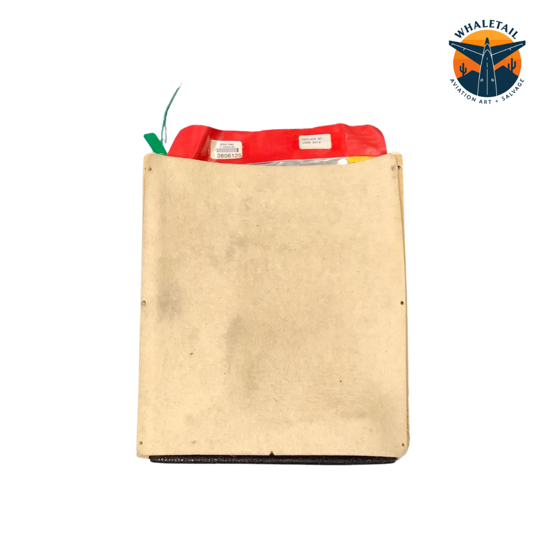 747-400 CREW PBE And HOLDER