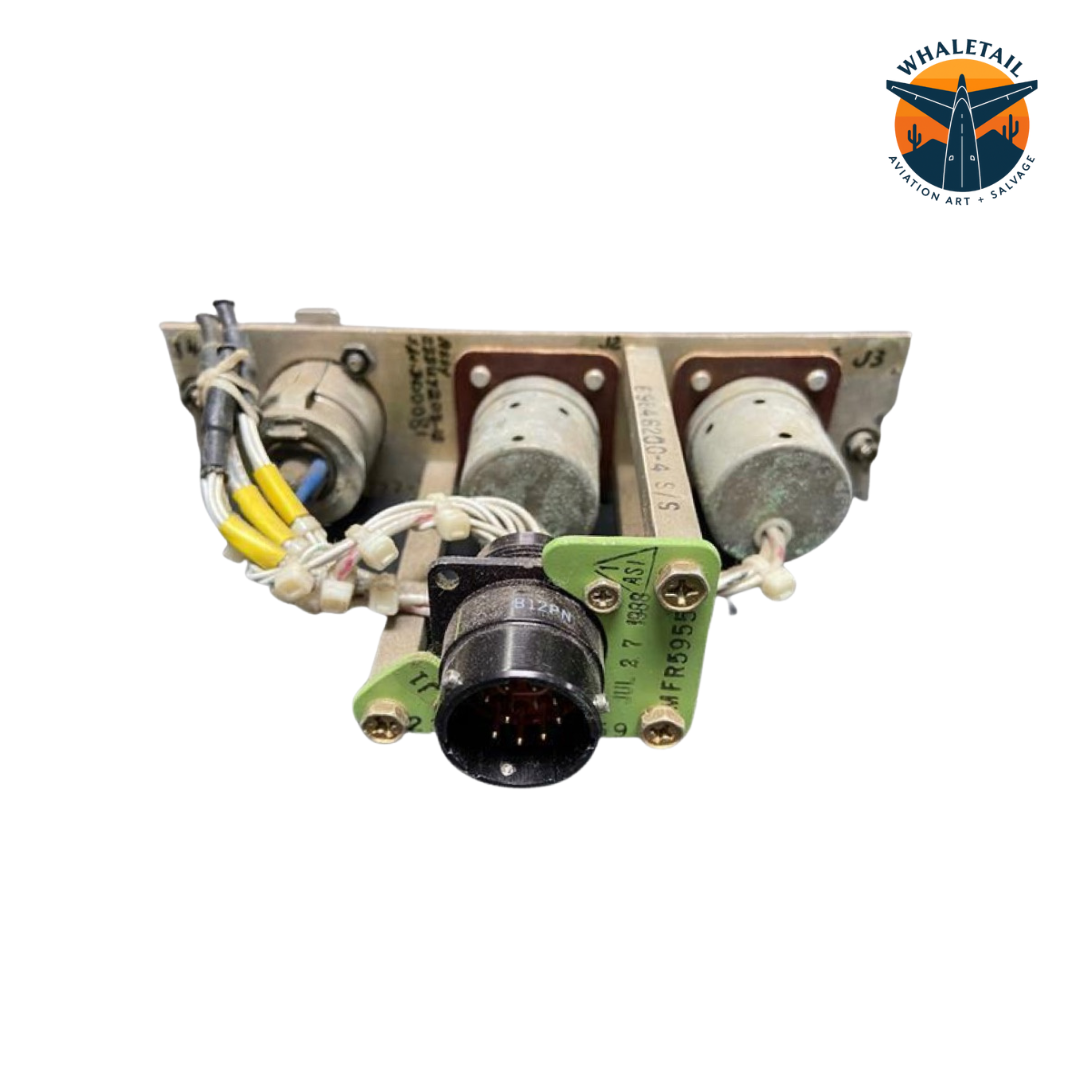 747-400 Boom/Headphone Jack from Flight Deck