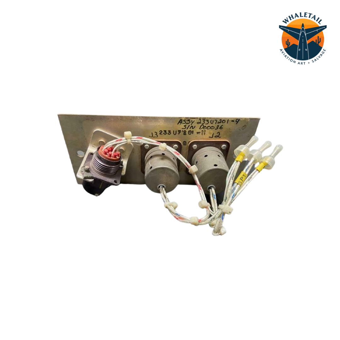 747-400 Headphone Jack from Flight Deck