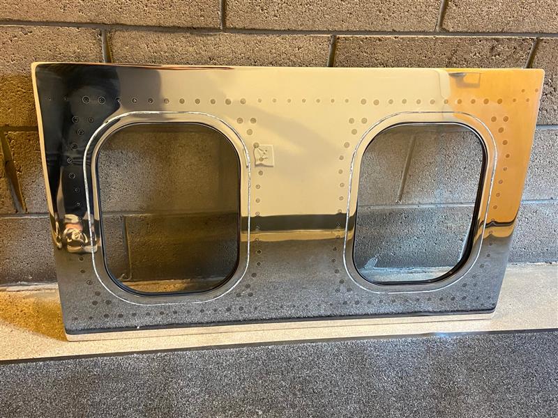 Boeing 747 Aircraft 2-Window Fuselage Cut