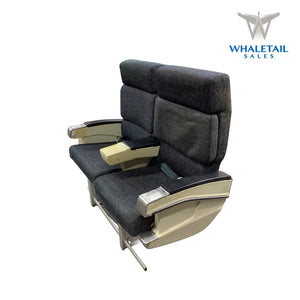Business Class MD-80 Aircraft Row of 2 Seats Dark Blue Cloth