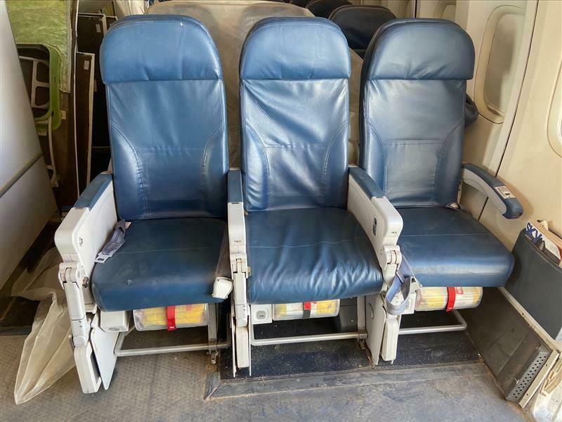 Authentic 747-400 Aircraft Row of 3 Seats with screens and trays